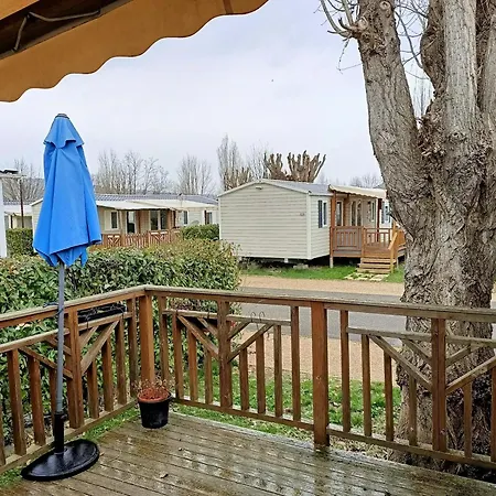 Confortable A Avec Piscine Casa de Férias *